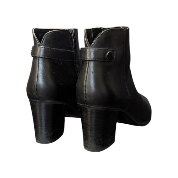 Franco Sarto Ilaria Black Leather Ankle Boots Heeled Booties Womens 10 Witchy - Picture 3 of 10